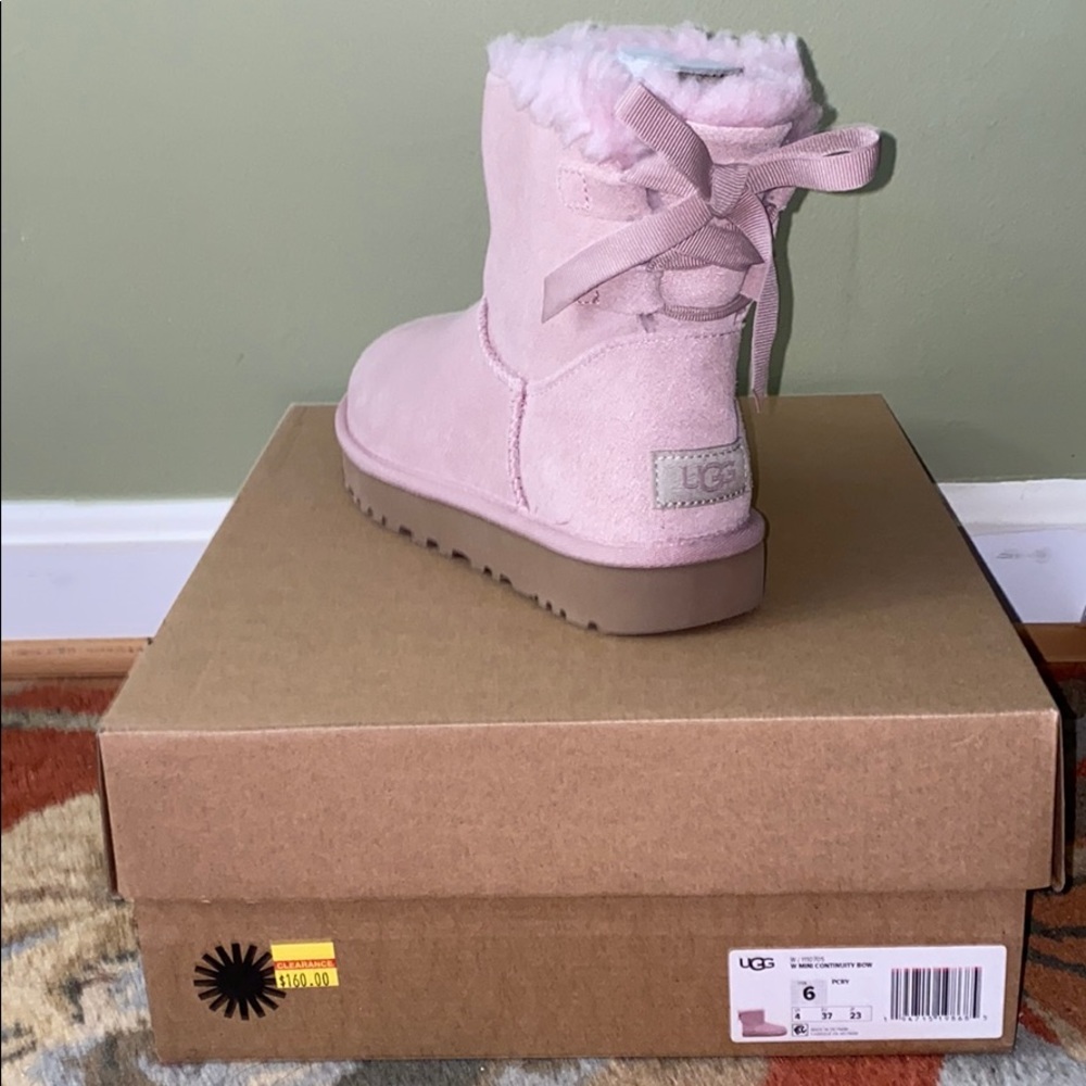 Women’s uggs